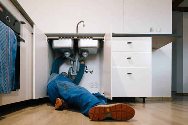 Professional Plumbing technician working in Harper, OR